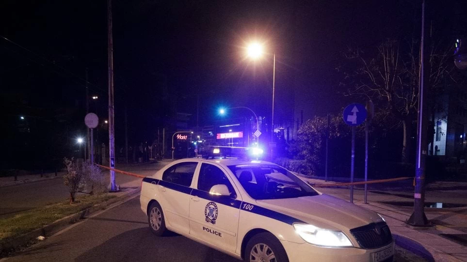 Τροχαίο ατύχημα στον Κηφισό: Αναποδογύρισε αυτοκίνητο στη μεσαία λωρίδα